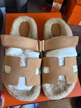 Hermes Chypre Shearling-Lined Suede Slide Sandals - Camel NWOT